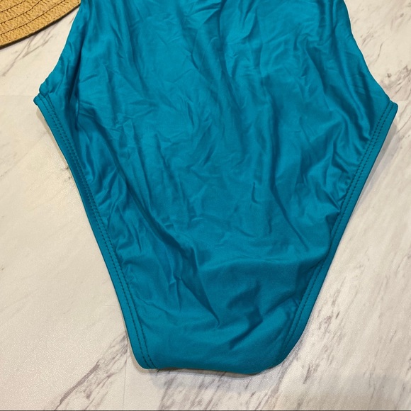 New! VYB Tie Halter One Piece Swimsuit Small - Picture 5 of 9